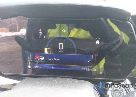 2024 Chevrolet Trax Fwd 2Rs z USA, uszkodzony, nr VIN KL77LJE24RC172353